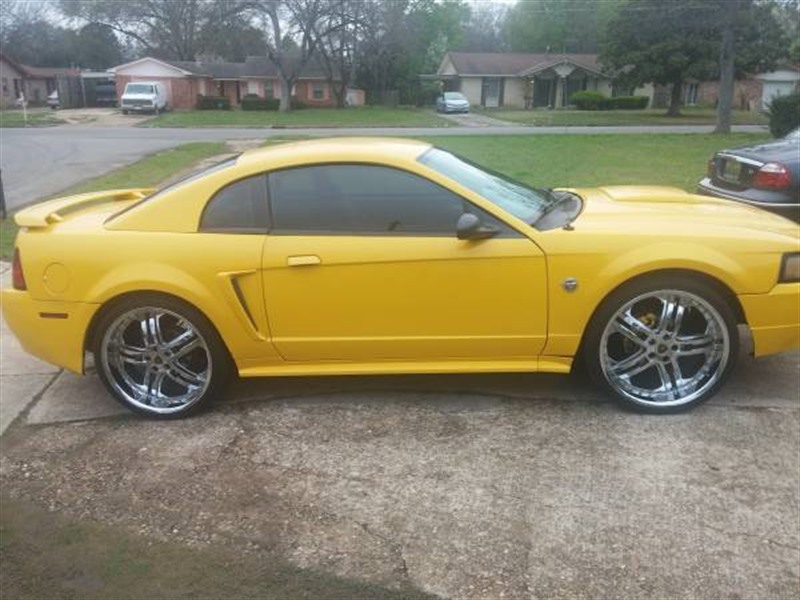 2004 Ford Mustang for sale by owner in MONTGOMERY
