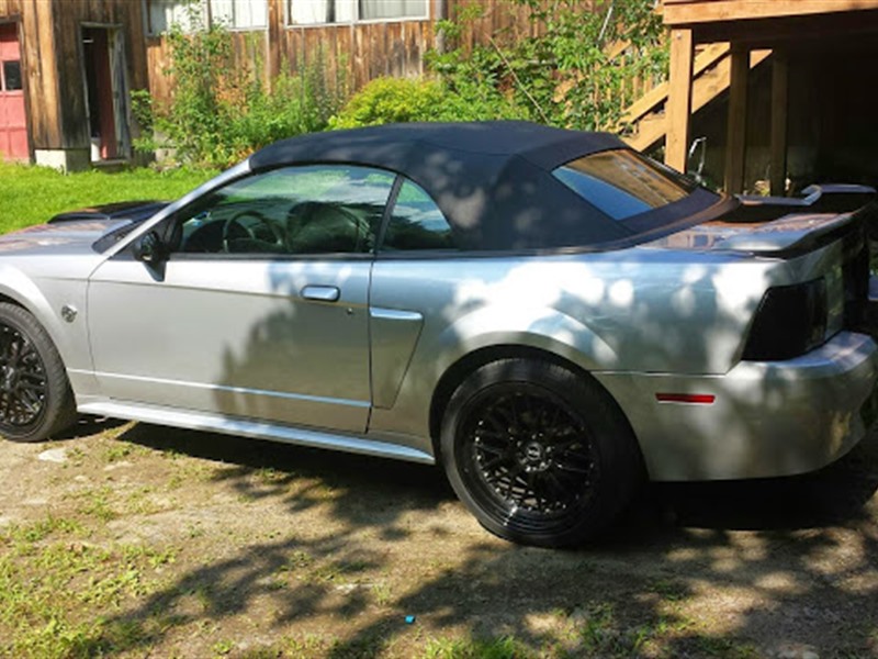 2004 Ford Mustang for sale by owner in AUGUSTA