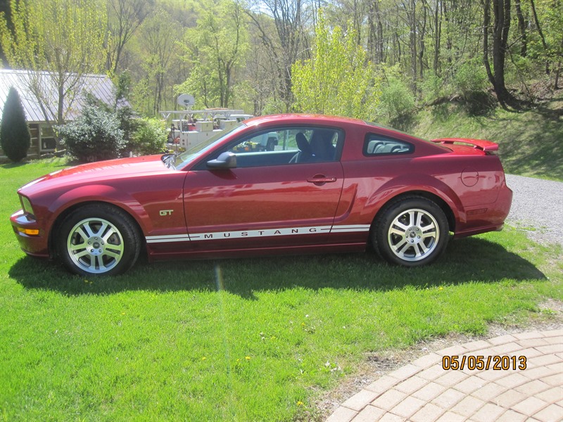 2005 Ford Mustang for sale by owner in ORBISONIA