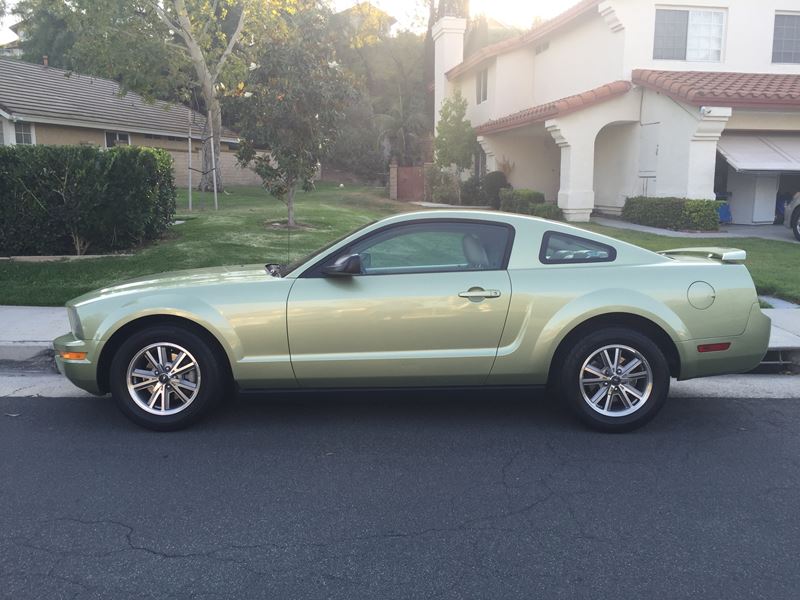 2005 Ford Mustang for sale by owner in Trabuco Canyon