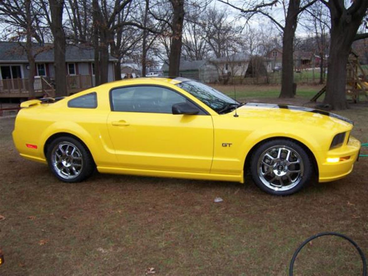 2006 Ford Mustang for sale by owner in Buckley