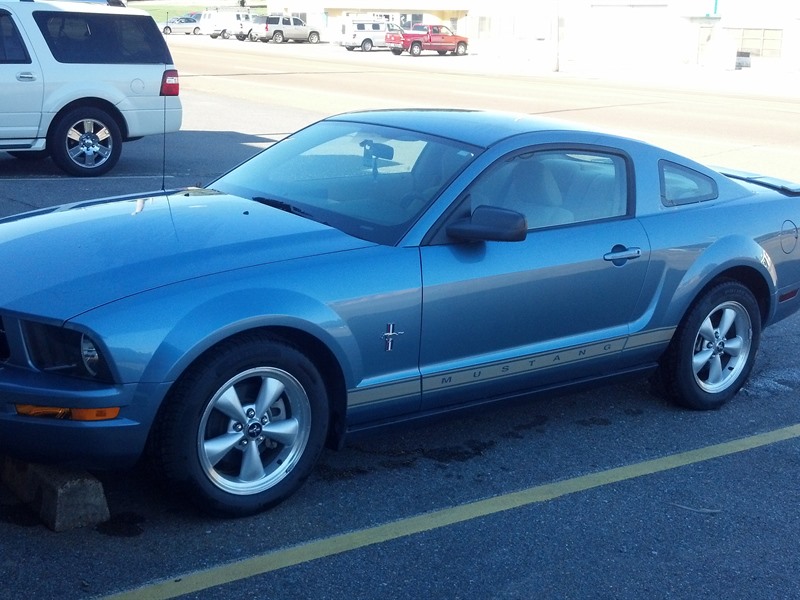2007 Ford Mustang Pony Pkg for sale by owner in ARLINGTON