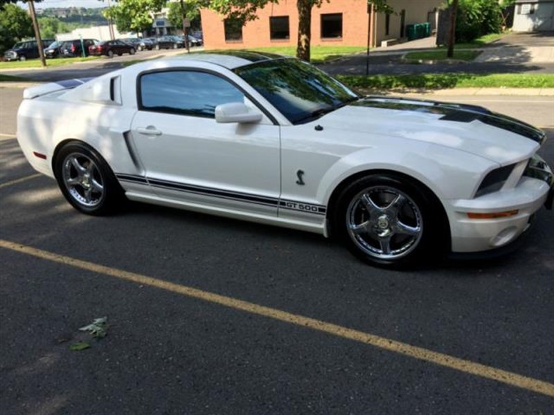 2007 Ford Mustang for sale by owner in HICKSVILLE