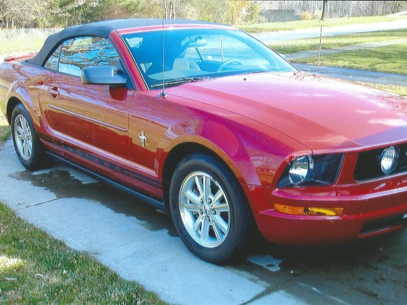 2008 Ford Mustang for sale by owner in CLEVELAND