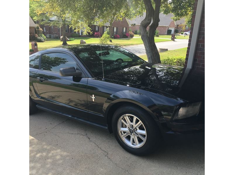 2008 Ford Mustang for sale by owner in Maumelle