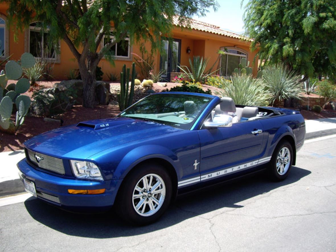 2008 Ford Mustang for sale by owner in Lake Isabella