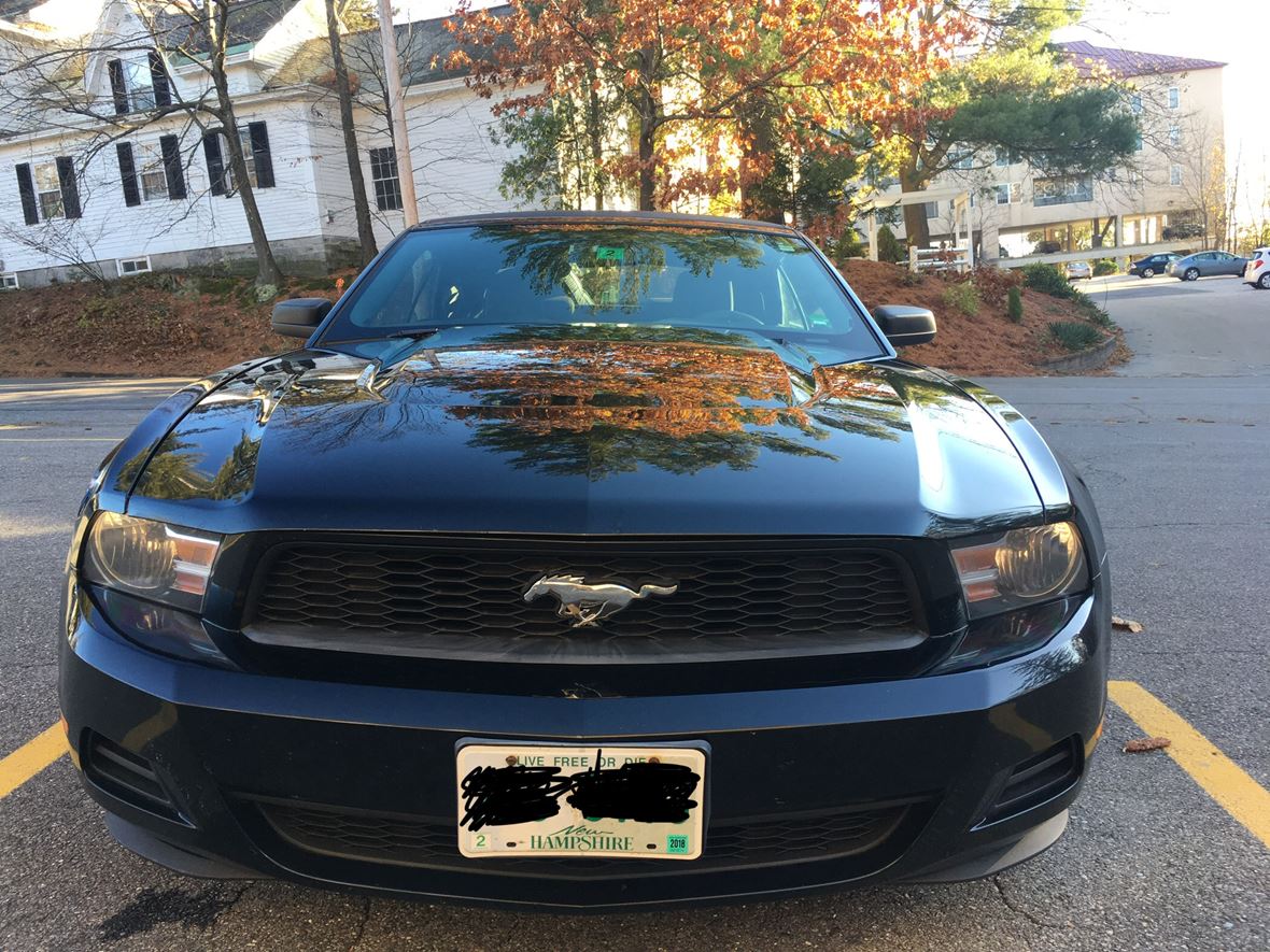2010 Ford Mustang for sale by owner in Manchester