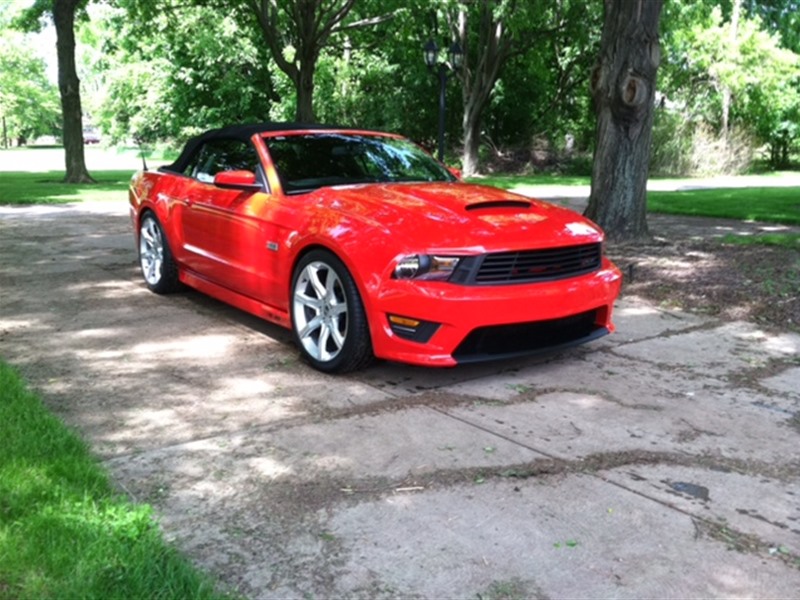 2011 Ford Mustang for sale by owner in WESTLAKE