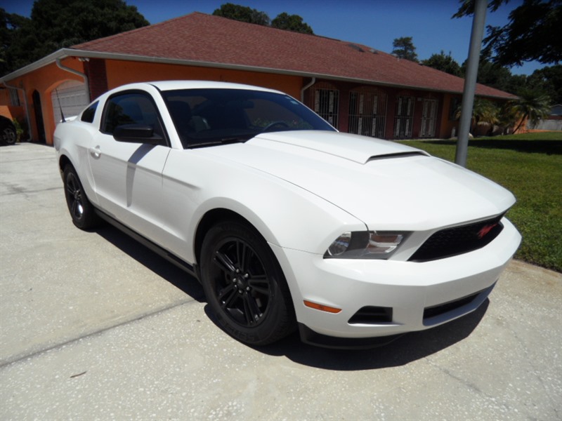 2012 Ford Mustang for sale by owner in TAMPA