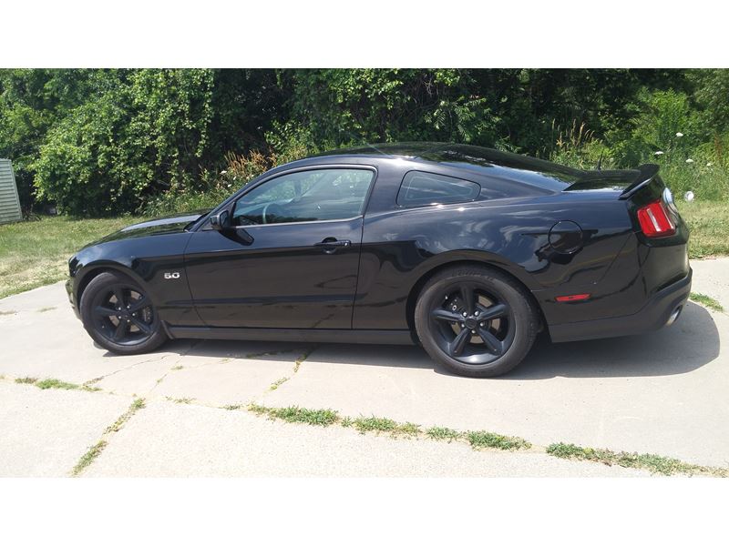 2012 Ford Mustang GT Premium cali package for sale by owner in Knoxville