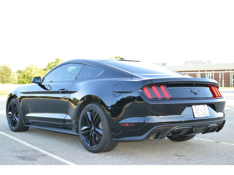 2015 Ford Mustang for sale by owner in GALIVANTS FERRY