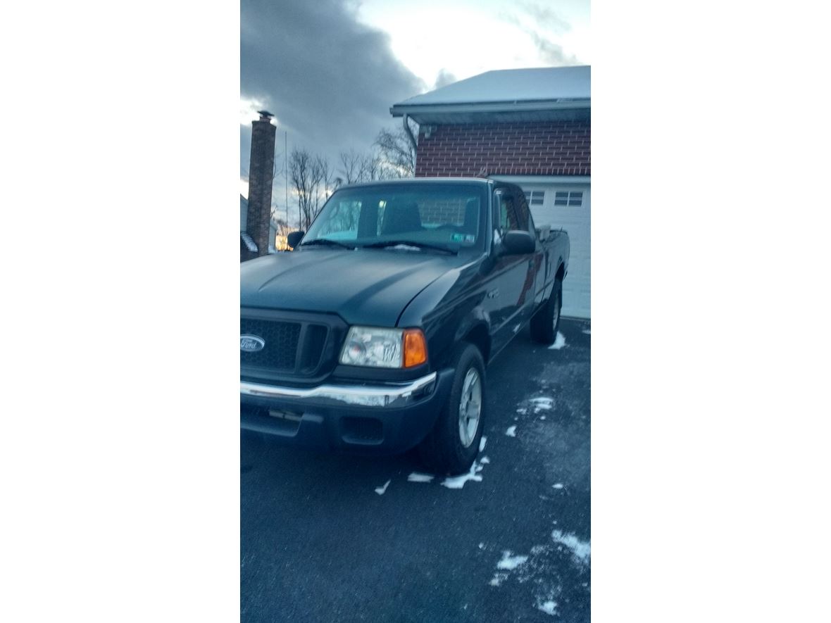 2004 Ford Ranger for sale by owner in Harrisburg