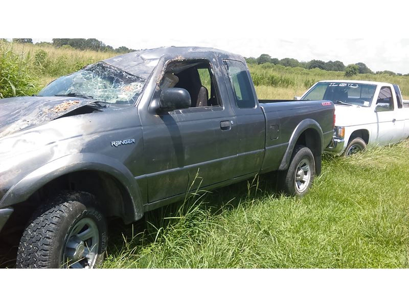 2005 Ford Ranger for sale by owner in Roanoke