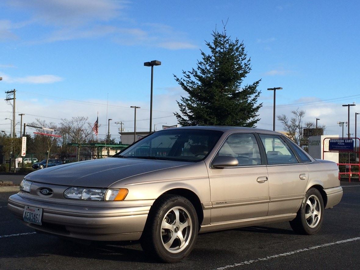 1994 Ford Taurus for sale by owner in Seattle