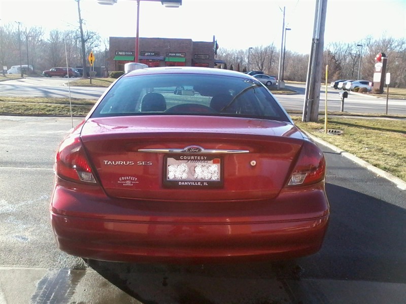 2000 Ford Taurus for sale by owner in CHAMPAIGN
