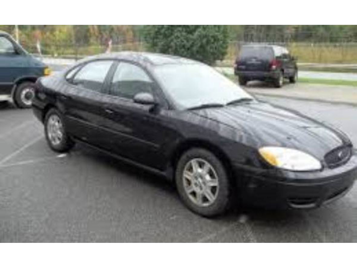 2001 Ford Taurus for sale by owner in Aurora
