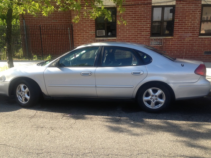2002 Ford Taurus for sale by owner in BROOKLYN