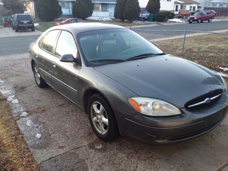 2002 Ford Taurus for sale by owner in COLORADO SPRINGS