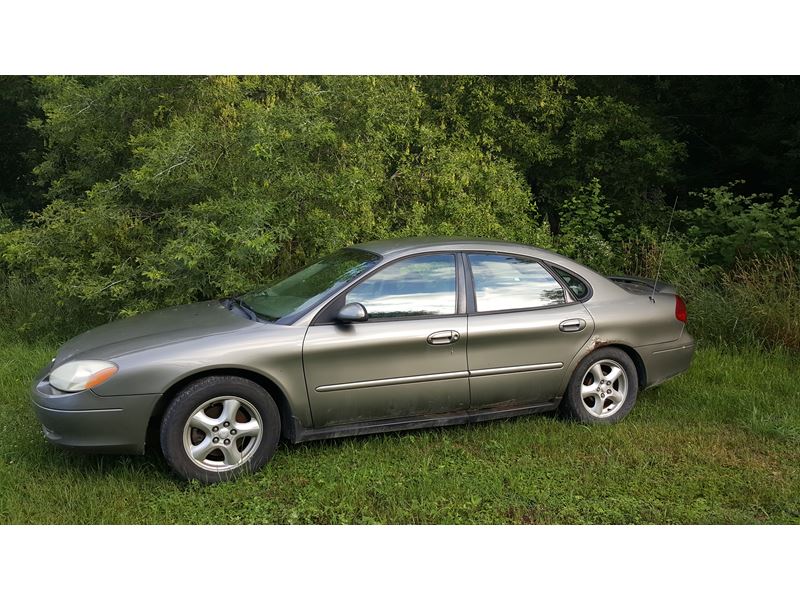 2002 Ford Taurus for sale by owner in Freeport