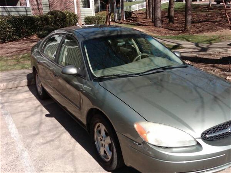 2003 Ford Taurus for sale by owner in CARRBORO