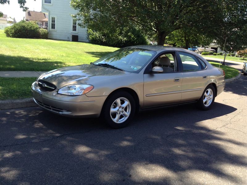 2003 Ford Taurus for sale by owner in LANGHORNE