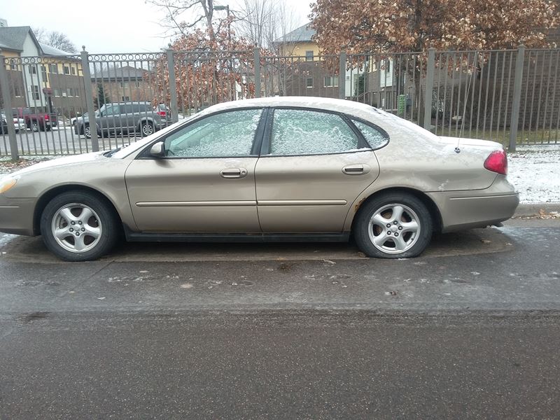 2003 Ford Taurus for sale by owner in SAINT PAUL