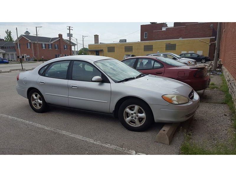 2003 Ford Taurus for sale by owner in Monmouth