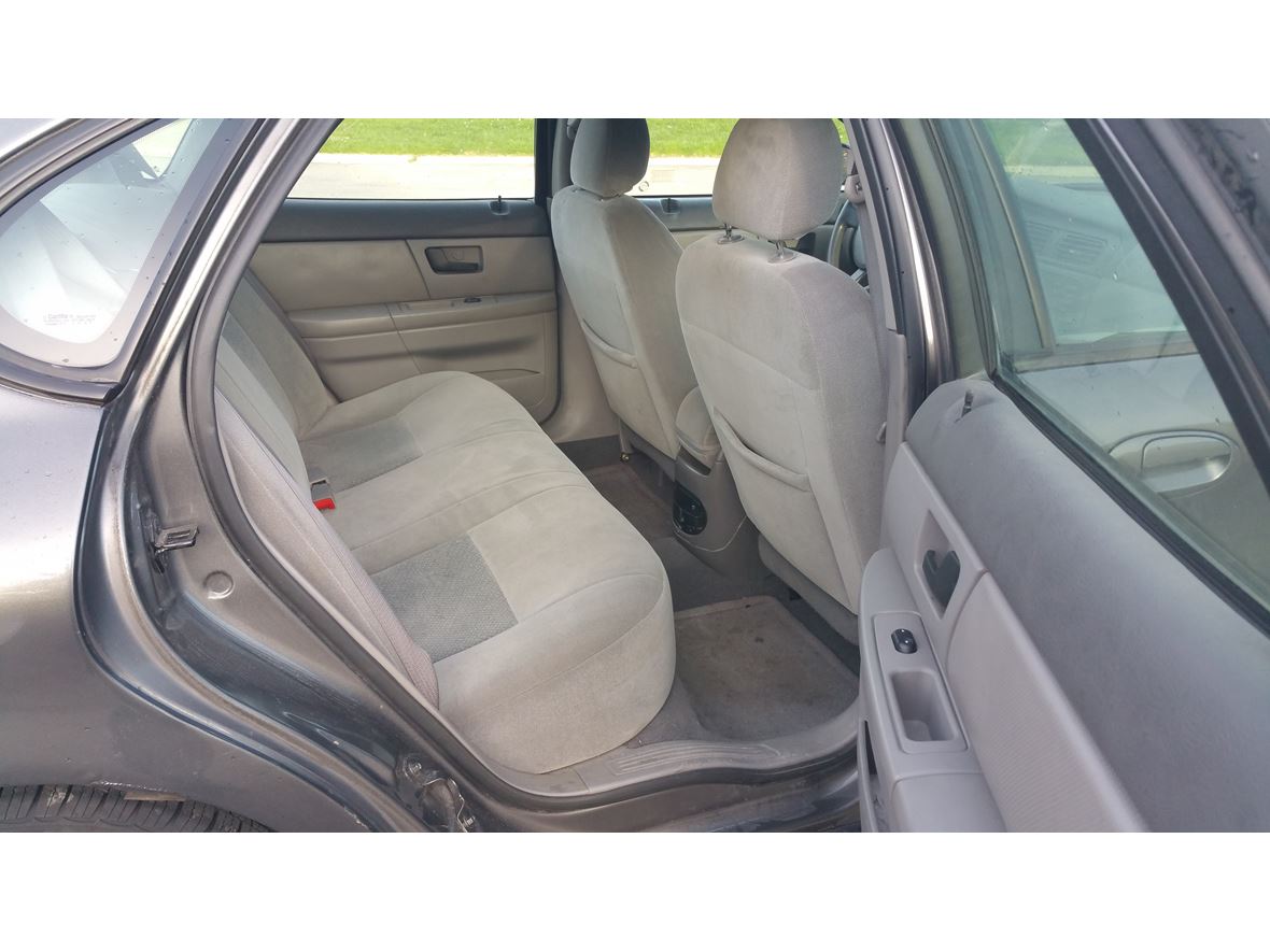 2004 Ford Taurus for sale by owner in Ann Arbor