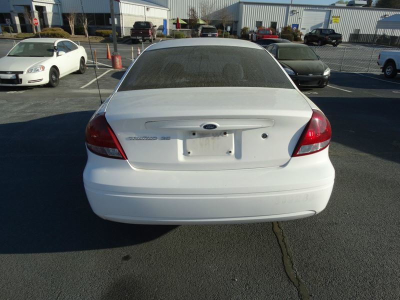 2005 Ford Taurus for sale by owner in Atlanta