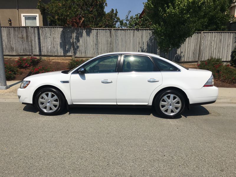 2008 Ford Taurus for sale by owner in Morgan Hill