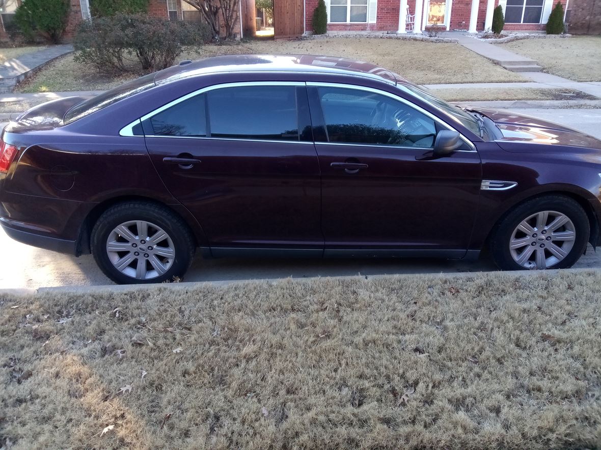 2011 Ford Taurus for sale by owner in Plano
