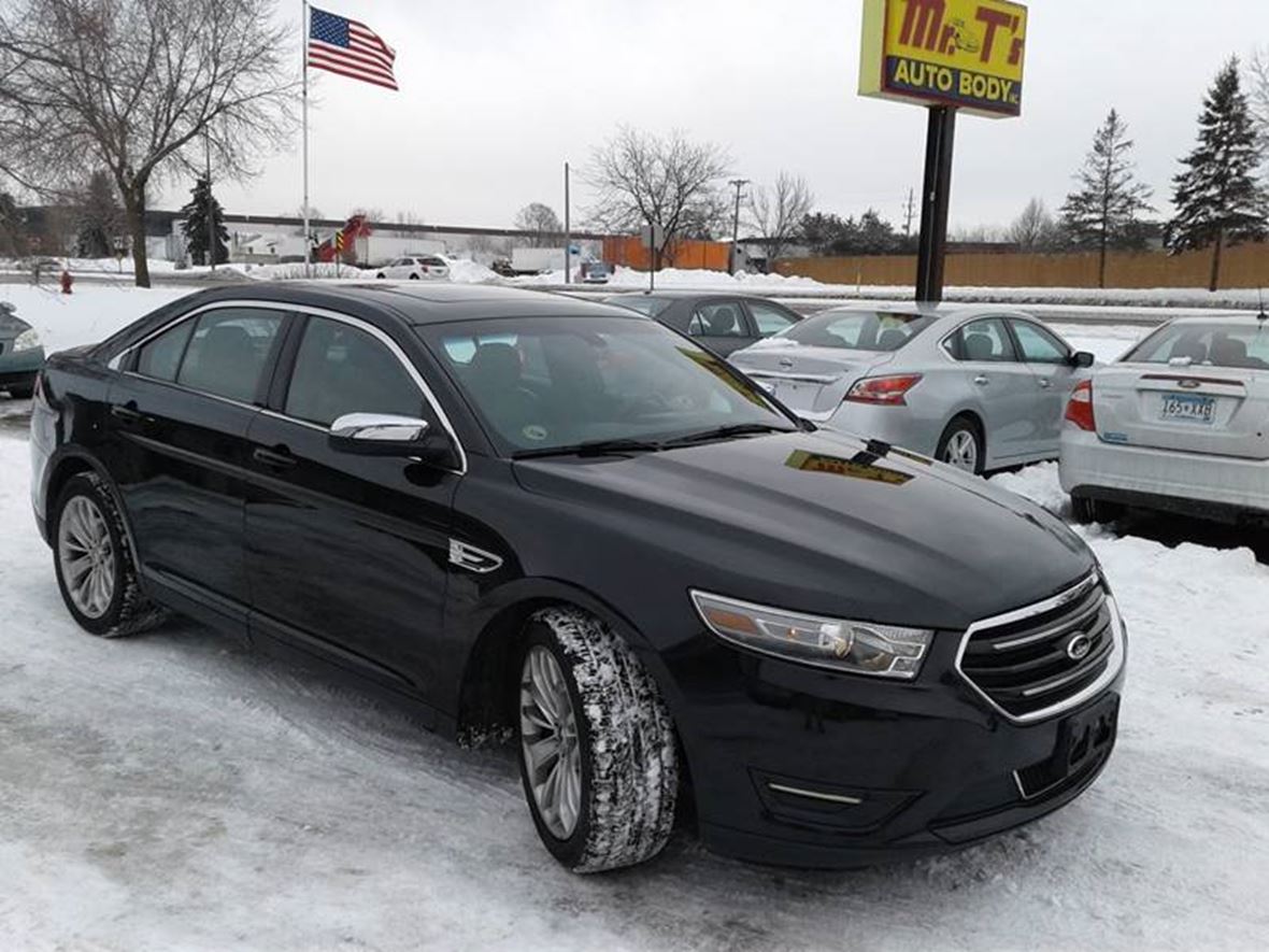 2013 Ford Taurus for sale by owner in Minneapolis