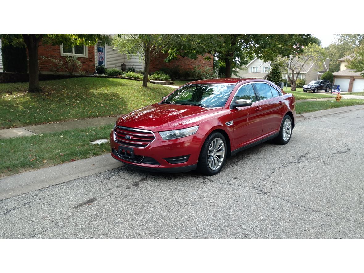 2014 Ford Taurus for sale by owner in Olathe