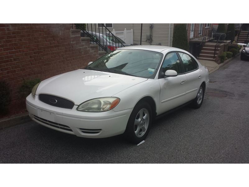 2004 Ford taurus ses for sale by owner in Staten Island