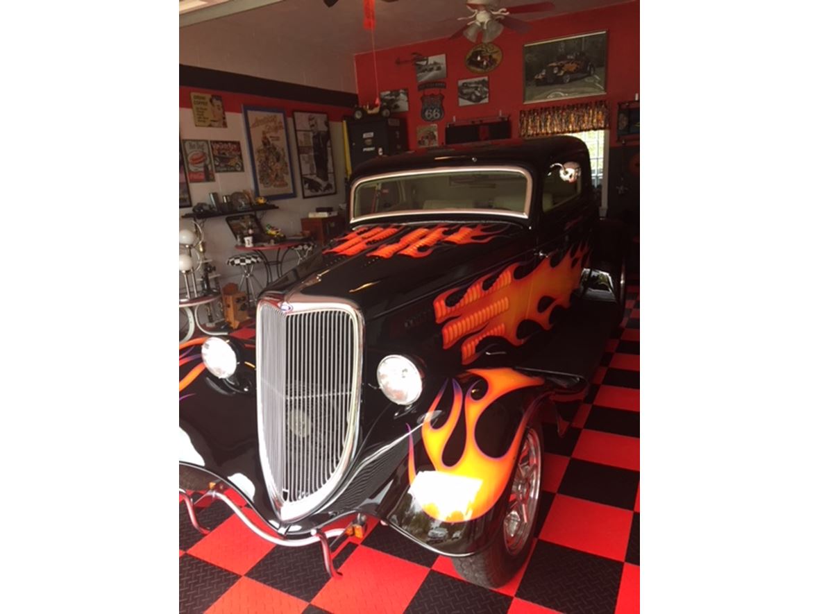 1934 Ford three window coupe for sale by owner in Youngstown
