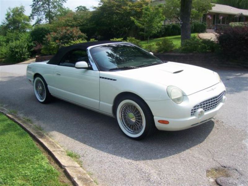 2002 Ford Thunderbird for sale by owner in CLIFTON