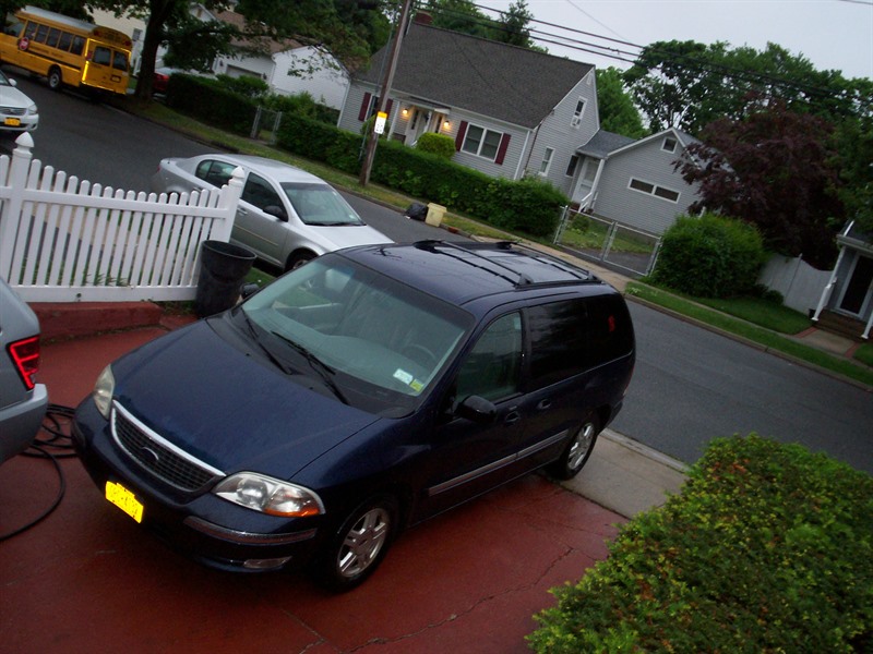 2003 Ford Windstar for sale by owner in FARMINGDALE