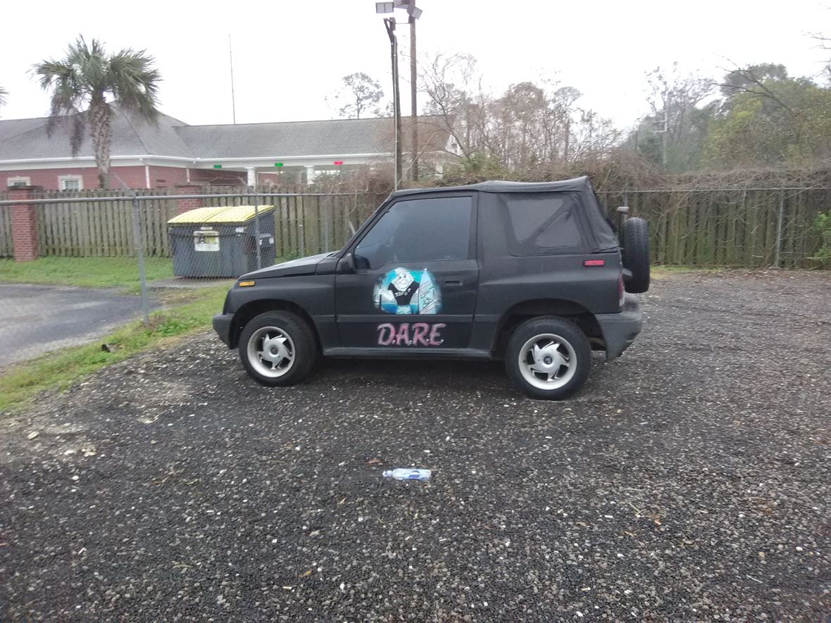 1996 Geo Tracker for sale by owner in Jacksonville