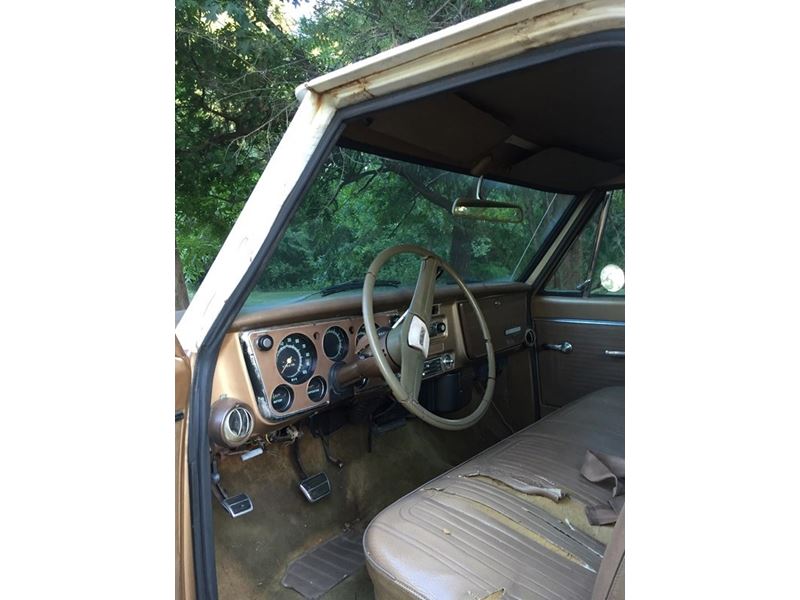 1969 GMC Custom camper for sale by owner in Achille