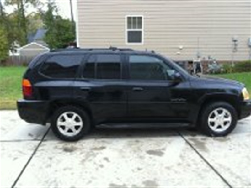2005 GMC Envoy for sale by owner in GREENSBORO