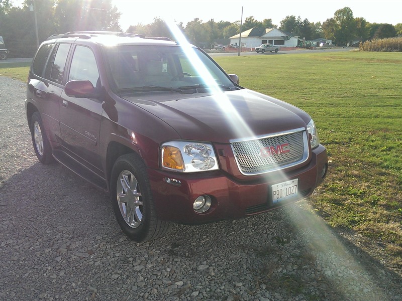 2008 GMC Envoy for sale by owner in SPRINGFIELD