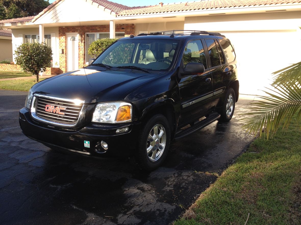 2004 GMC Envoy SLT for sale by owner in Pompano Beach