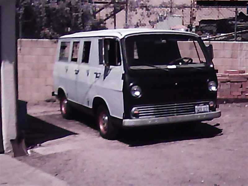 1965 GMC g1000series handyvan for sale by owner in TUJUNGA