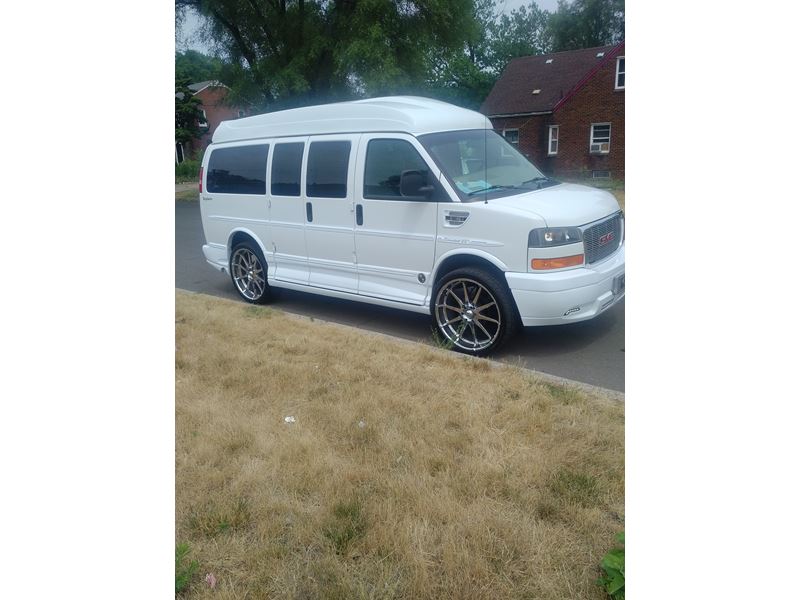 2003 GMC Savana for sale by owner in Hammond
