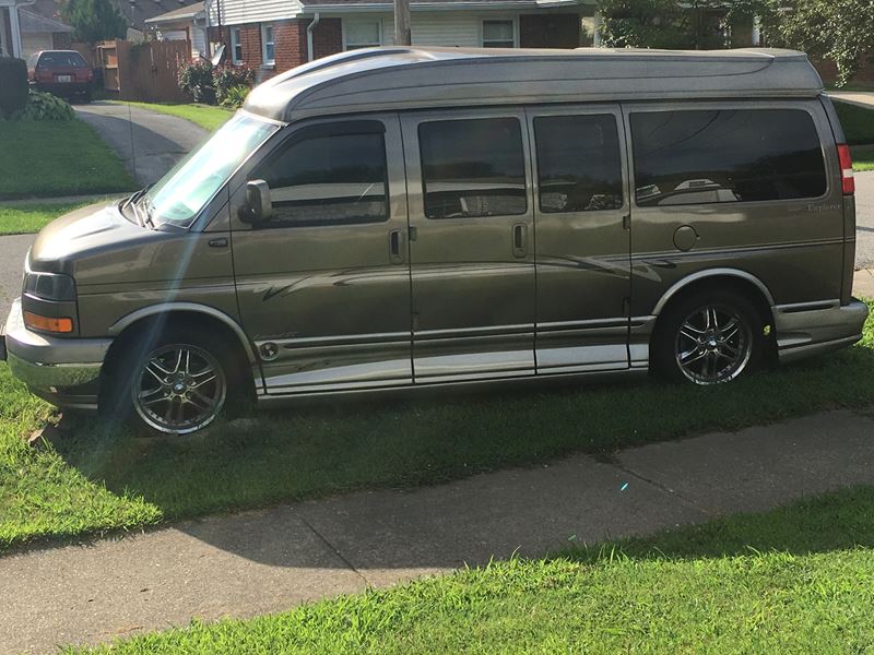 2007 GMC Savana for sale by owner in Louisville