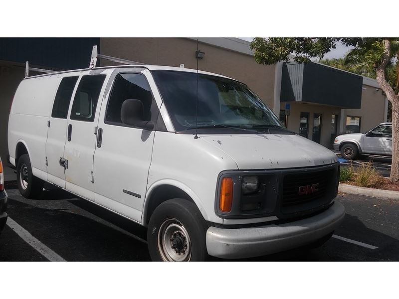 2001 GMC Savana 3500 for sale by owner in BOCA RATON