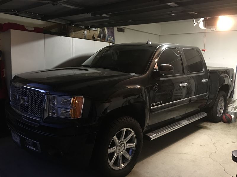 2011 GMC Sierra 1500 for sale by owner in Chino Hills