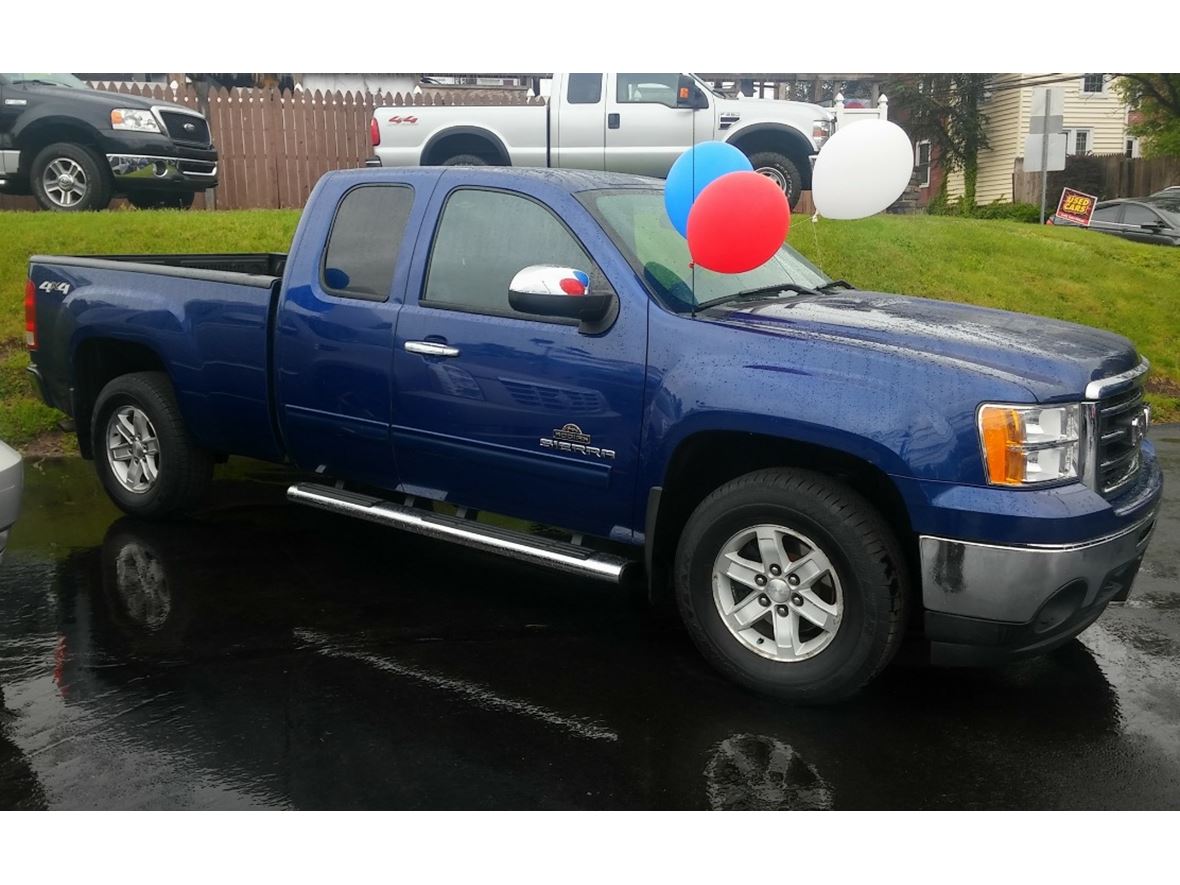 2013 GMC Sierra 1500 for sale by owner in Quakertown