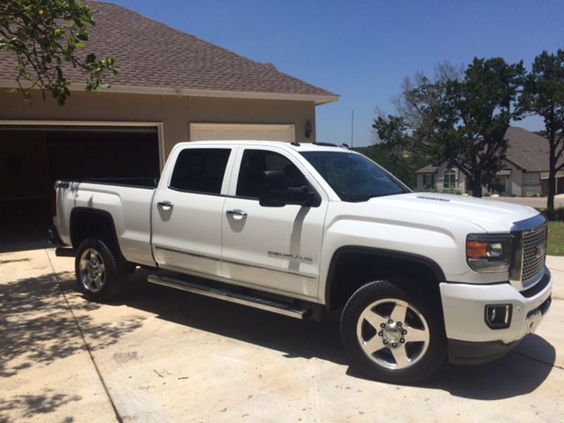 2015 GMC Sierra 2500HD for sale by owner in New Braunfels