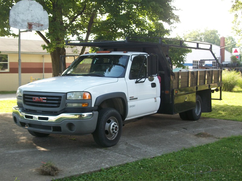2004 GMC Sierra 3500 for sale by owner in TELL CITY